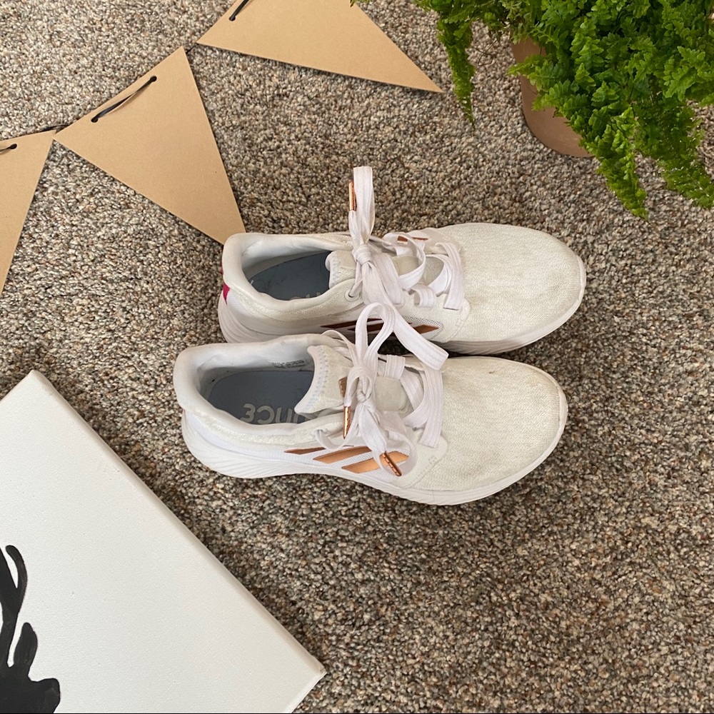 Adidas Tennis Shoes